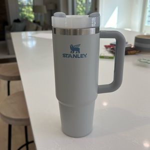 30 ounce Stanley 2.0